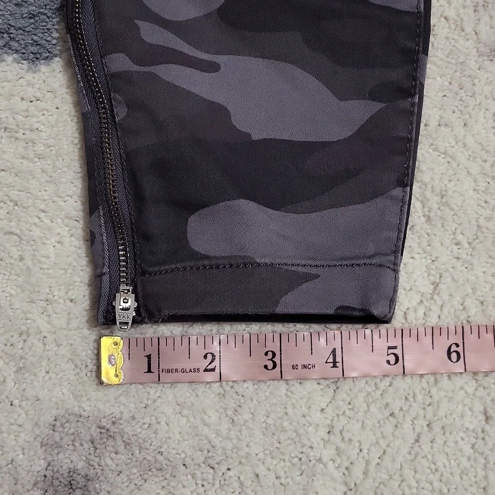 Knox Rose Gray Camo Pants
